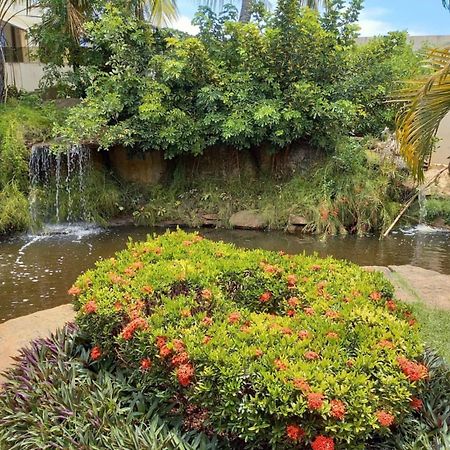 Guarajuba - Porto Smeralda 2 Suites Camaçari Екстериор снимка